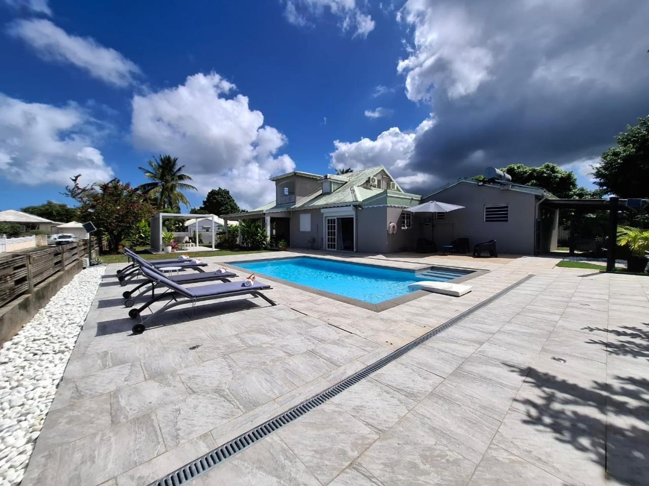 Villa Oneway, Piscine Privee, Classee 3 Etoiles Sainte-Rose Εξωτερικό φωτογραφία